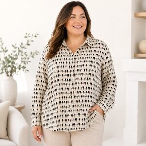 Jane and Delancey Bird Print Rayon Button Down Blouse Plus 1X